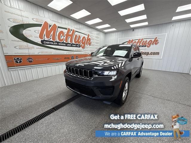 new 2025 Jeep Grand Cherokee car, priced at $40,997