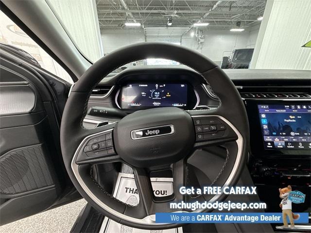 used 2023 Jeep Grand Cherokee car, priced at $32,998