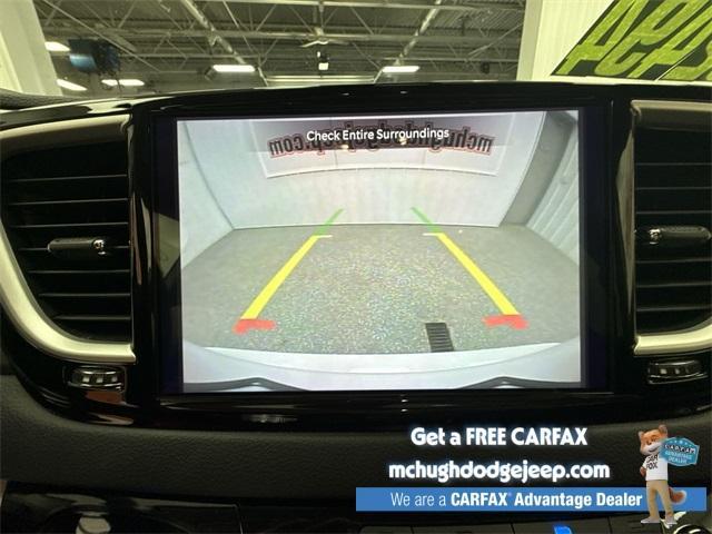 used 2024 Chrysler Pacifica car, priced at $31,660