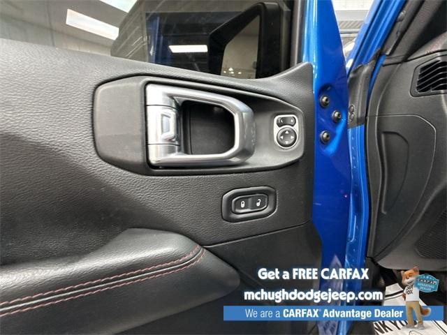 used 2021 Jeep Gladiator car, priced at $41,441
