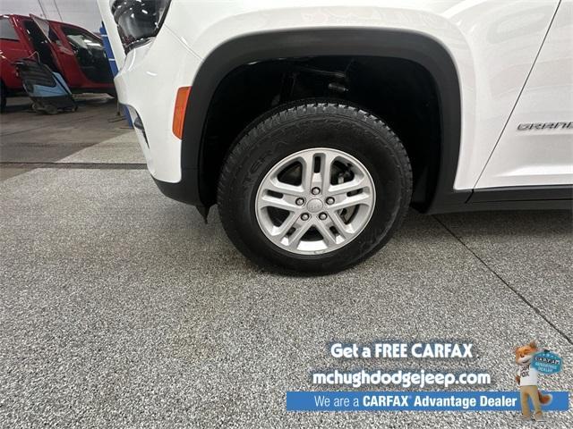used 2024 Jeep Grand Cherokee car, priced at $29,683