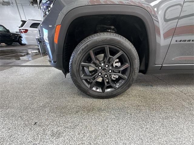 new 2025 Jeep Grand Cherokee L car, priced at $53,901