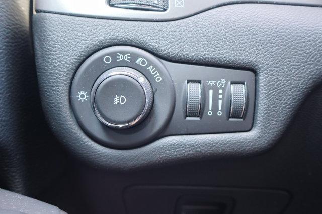 used 2019 Jeep Cherokee car, priced at $16,423