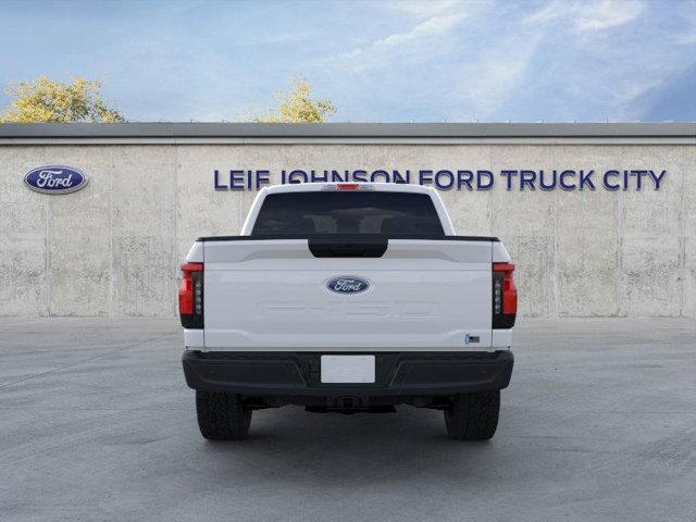 new 2024 Ford F-150 Lightning car