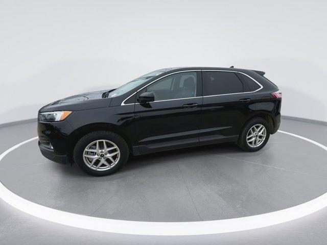 used 2024 Ford Edge car, priced at $30,000