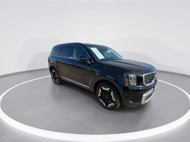 used 2023 Kia Telluride car, priced at $32,000