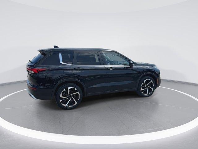 used 2024 Mitsubishi Outlander car, priced at $22,843