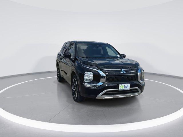 used 2024 Mitsubishi Outlander car, priced at $22,843