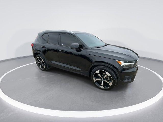 used 2020 Volvo XC40 car, priced at $26,300