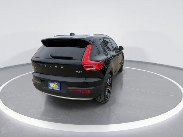 used 2020 Volvo XC40 car, priced at $26,300