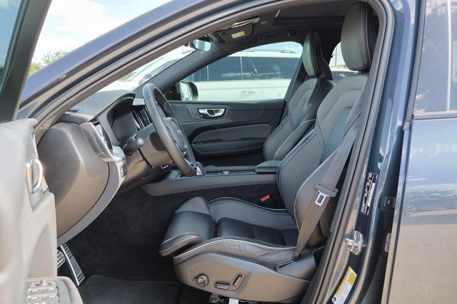 used 2022 Volvo XC60 car, priced at $32,400