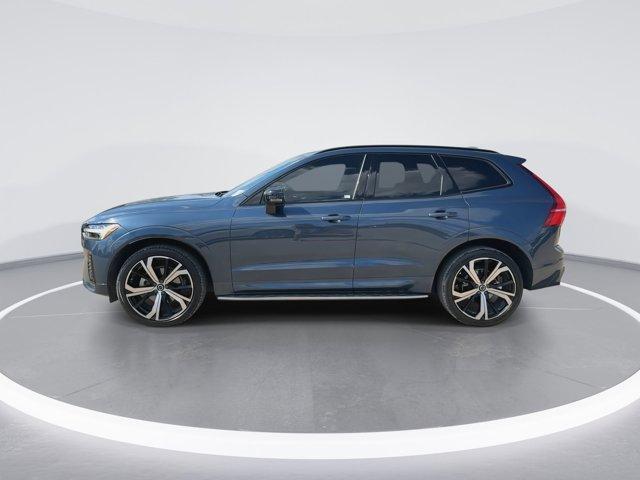 used 2022 Volvo XC60 car, priced at $32,400