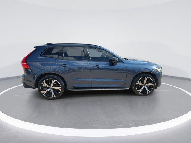 used 2022 Volvo XC60 car, priced at $32,400