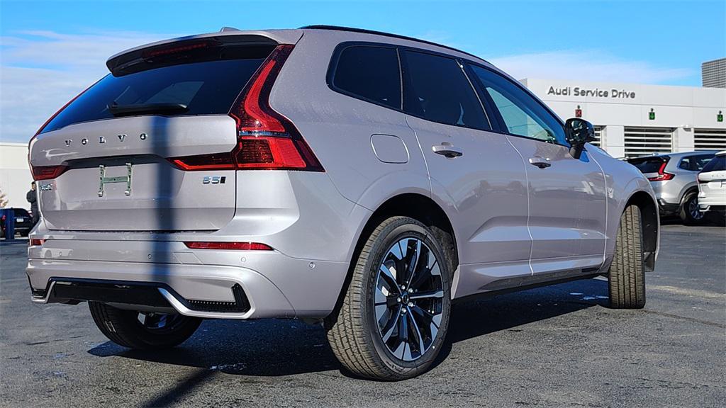 new 2026 Volvo XC60 car, priced at $55,171