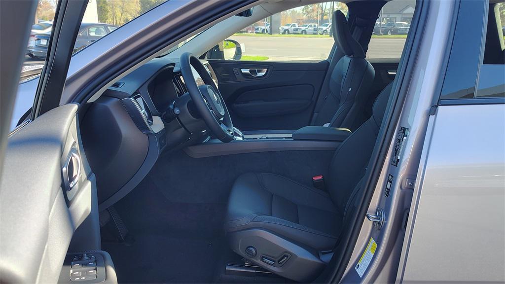 new 2026 Volvo XC60 car, priced at $55,171