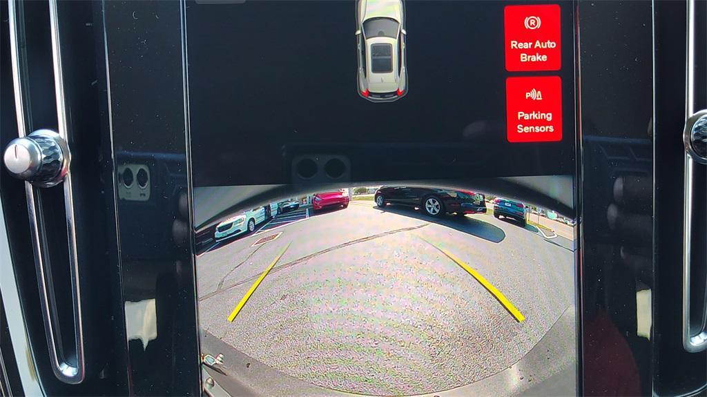 new 2026 Volvo XC40 car, priced at $43,507