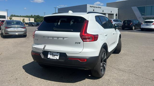 new 2025 Volvo XC40 car, priced at $47,320