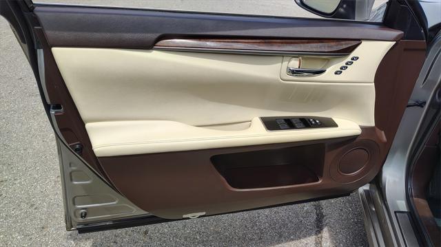 used 2018 Lexus ES 350 car, priced at $25,750