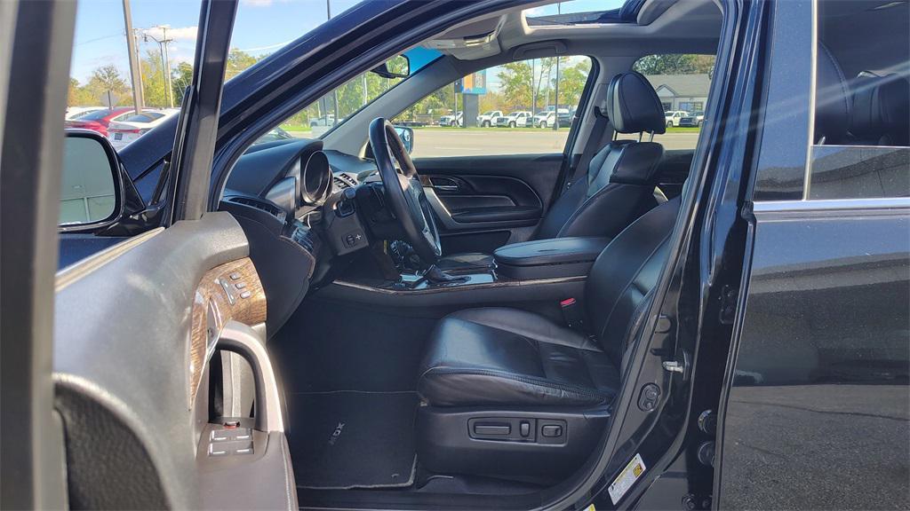 used 2013 Acura MDX car, priced at $11,900