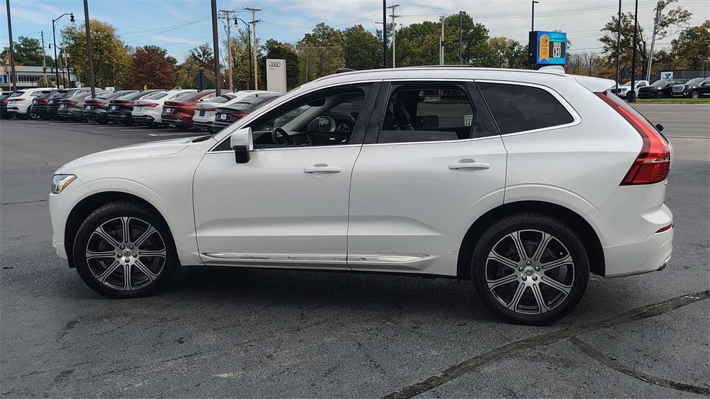 used 2021 Volvo XC60 car, priced at $25,900