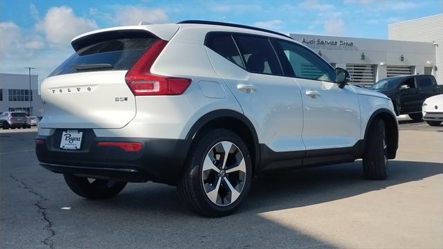 new 2025 Volvo XC40 car, priced at $47,695