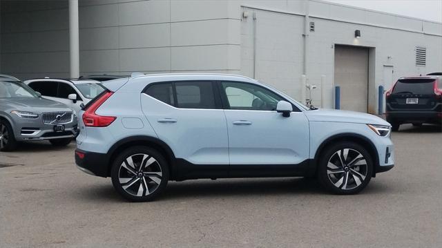 new 2025 Volvo XC40 car, priced at $48,025