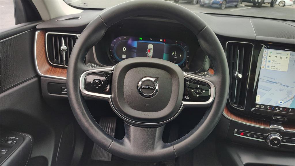 used 2023 Volvo XC60 car, priced at $31,900
