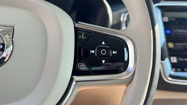 new 2025 Volvo XC90 Plug-In Hybrid car, priced at $75,955