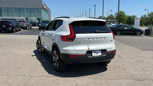 new 2024 Volvo XC40 car, priced at $49,020