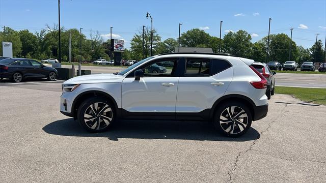 new 2024 Volvo XC40 car, priced at $49,020