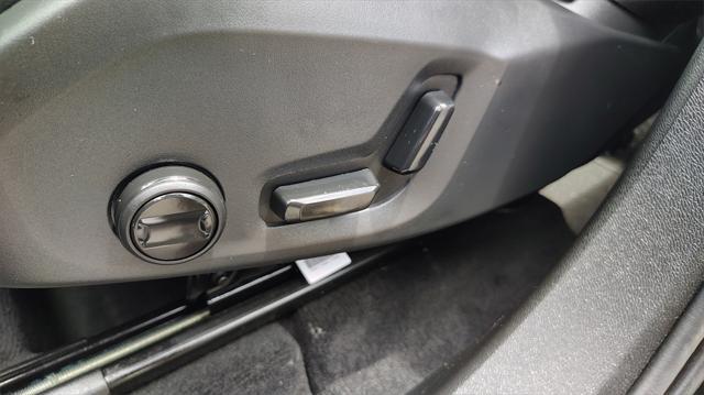 used 2023 Volvo XC60 car, priced at $35,900