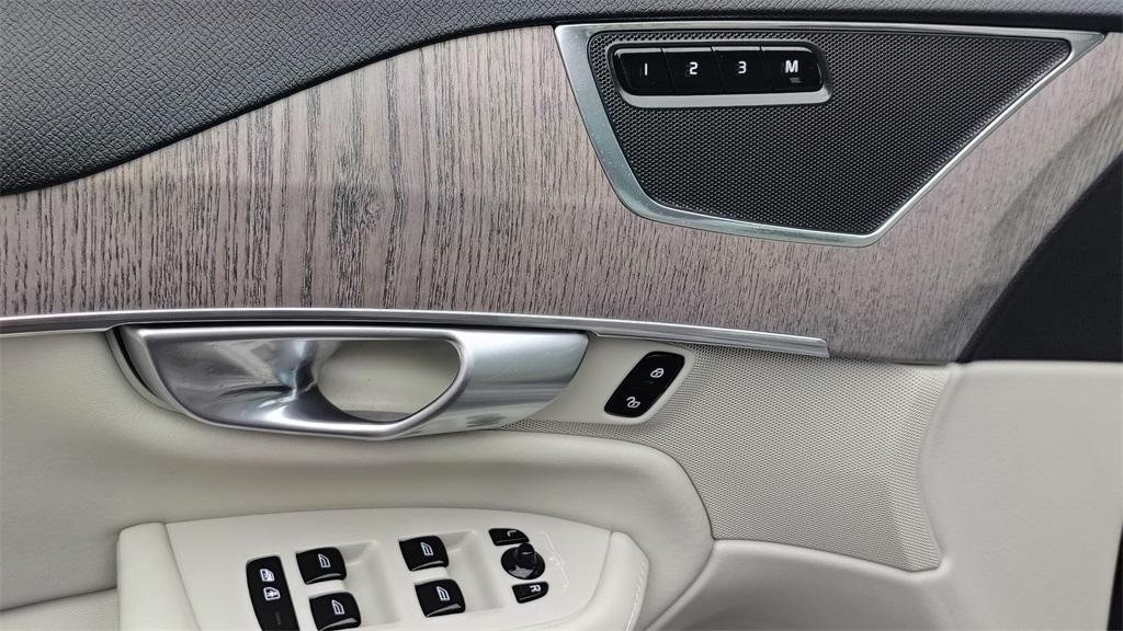 used 2024 Volvo XC90 car, priced at $39,900