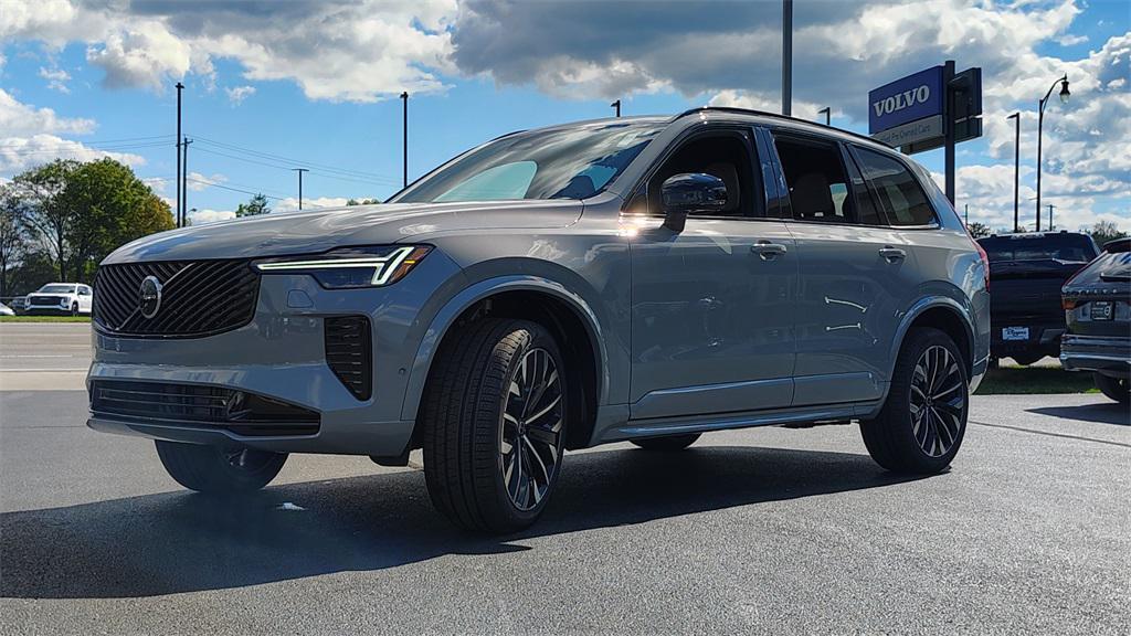 new 2026 Volvo XC90 car, priced at $71,971