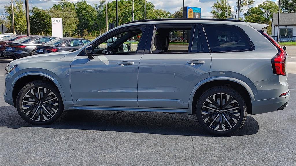 new 2026 Volvo XC90 car, priced at $71,971