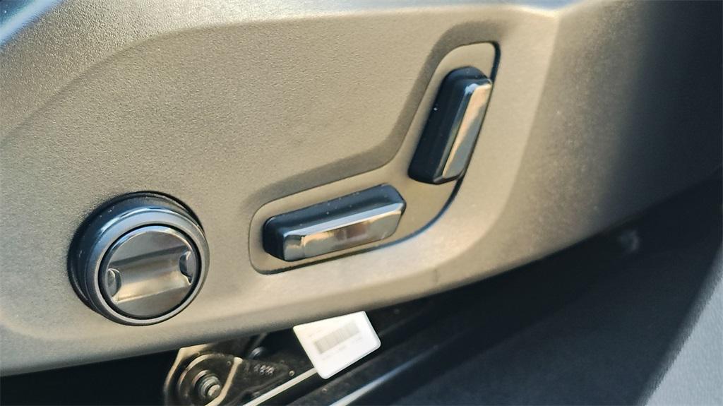used 2023 Volvo XC60 car, priced at $38,900