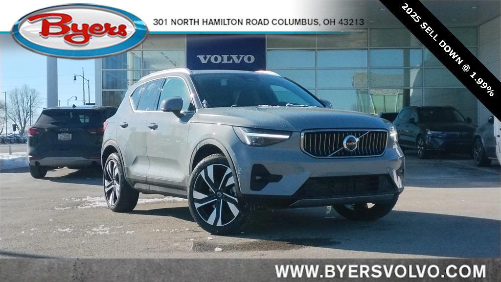 new 2025 Volvo XC40 car, priced at $49,145