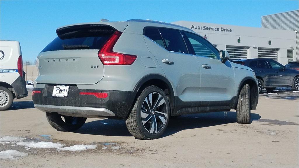 new 2025 Volvo XC40 car, priced at $49,145