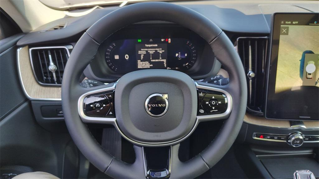 new 2026 Volvo XC60 car, priced at $55,171