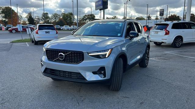 new 2025 Volvo XC40 car, priced at $48,290