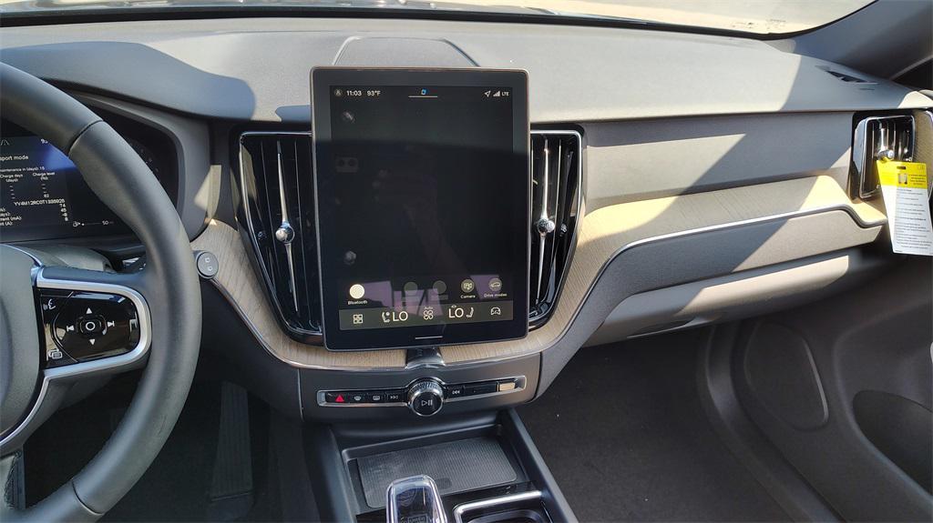 new 2026 Volvo XC60 car, priced at $57,145