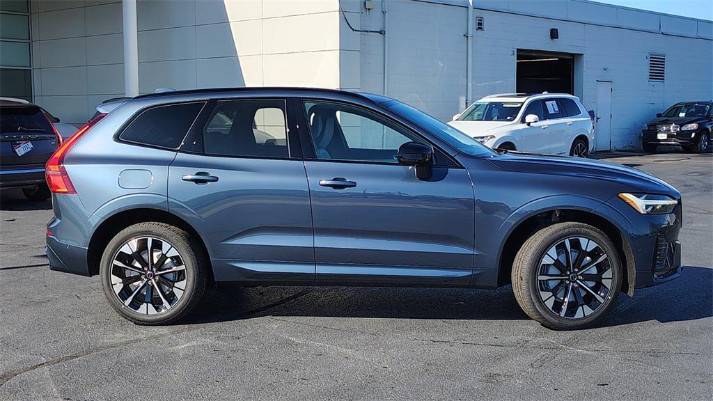 new 2026 Volvo XC60 car, priced at $55,171