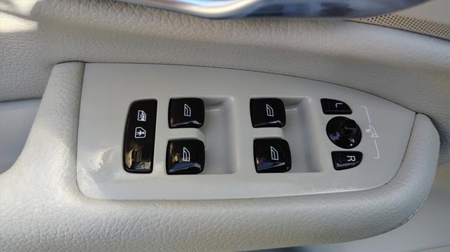 used 2022 Volvo XC90 car, priced at $43,900