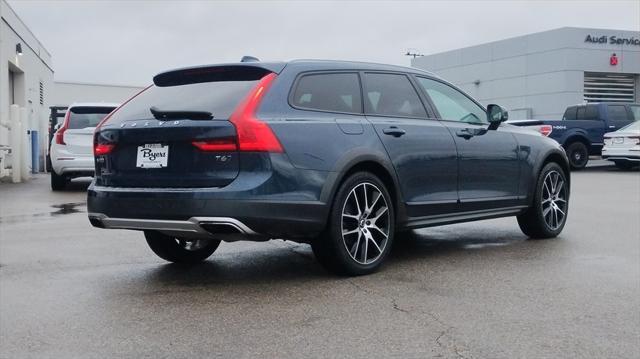 used 2020 Volvo V90 Cross Country car, priced at $32,250