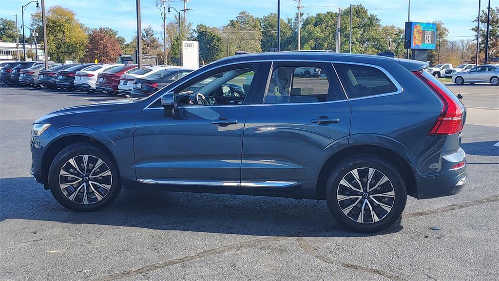 used 2023 Volvo XC60 car, priced at $33,900