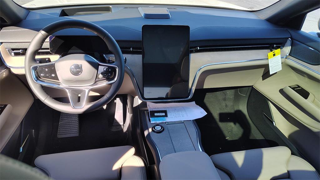 new 2025 Volvo EX90 car, priced at $84,590