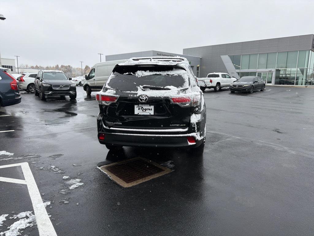 used 2015 Toyota Highlander car, priced at $18,900