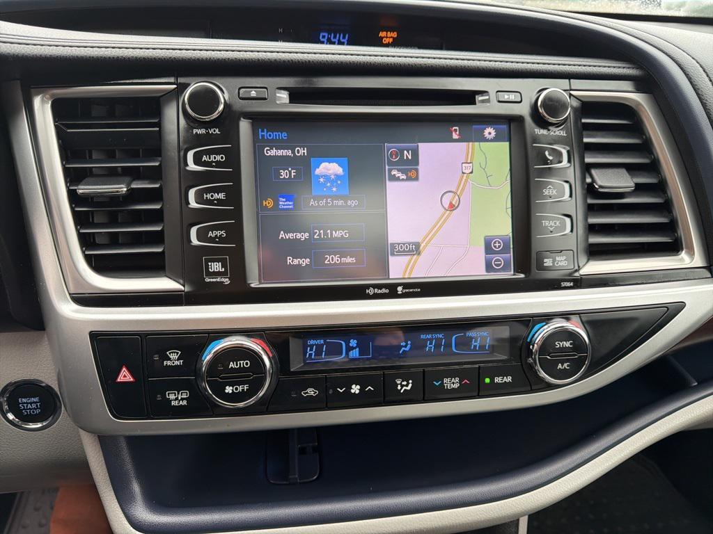 used 2015 Toyota Highlander car, priced at $18,900