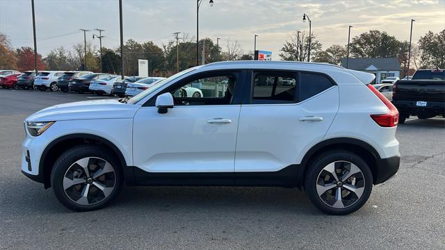 new 2025 Volvo XC40 car, priced at $46,815