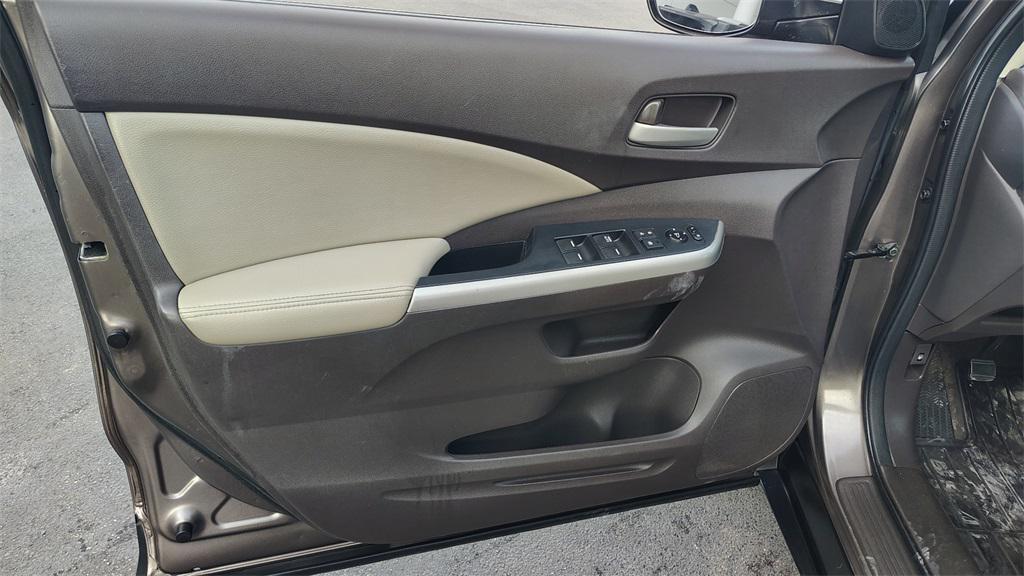 used 2014 Honda CR-V car, priced at $13,500