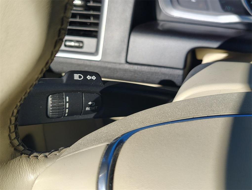 used 2016 Volvo XC60 car, priced at $11,900